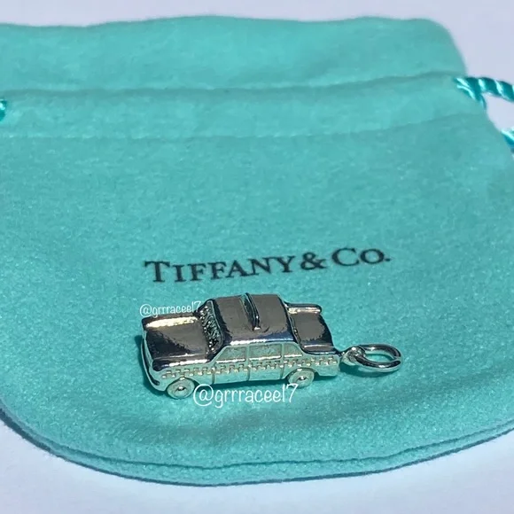AUTH RARE vintage Tiffany & Co. taxi cab charm/pendant🚕 - Picture 8 of 17